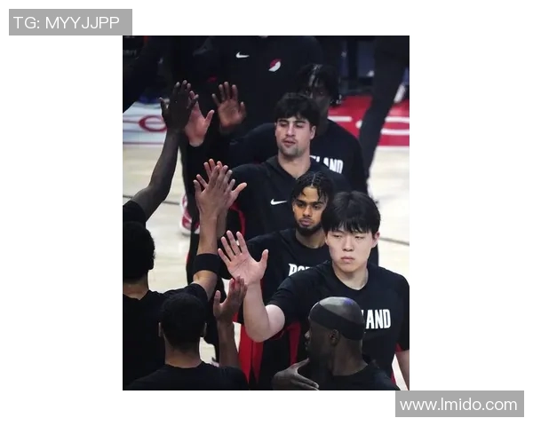 开拓者战胜对手,取得本赛季首场连胜——迎接全新赛季的黎明