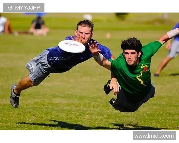 赵芳独家分享飞盘技巧与心得体会助你轻松掌握这项运动的乐趣与魅力